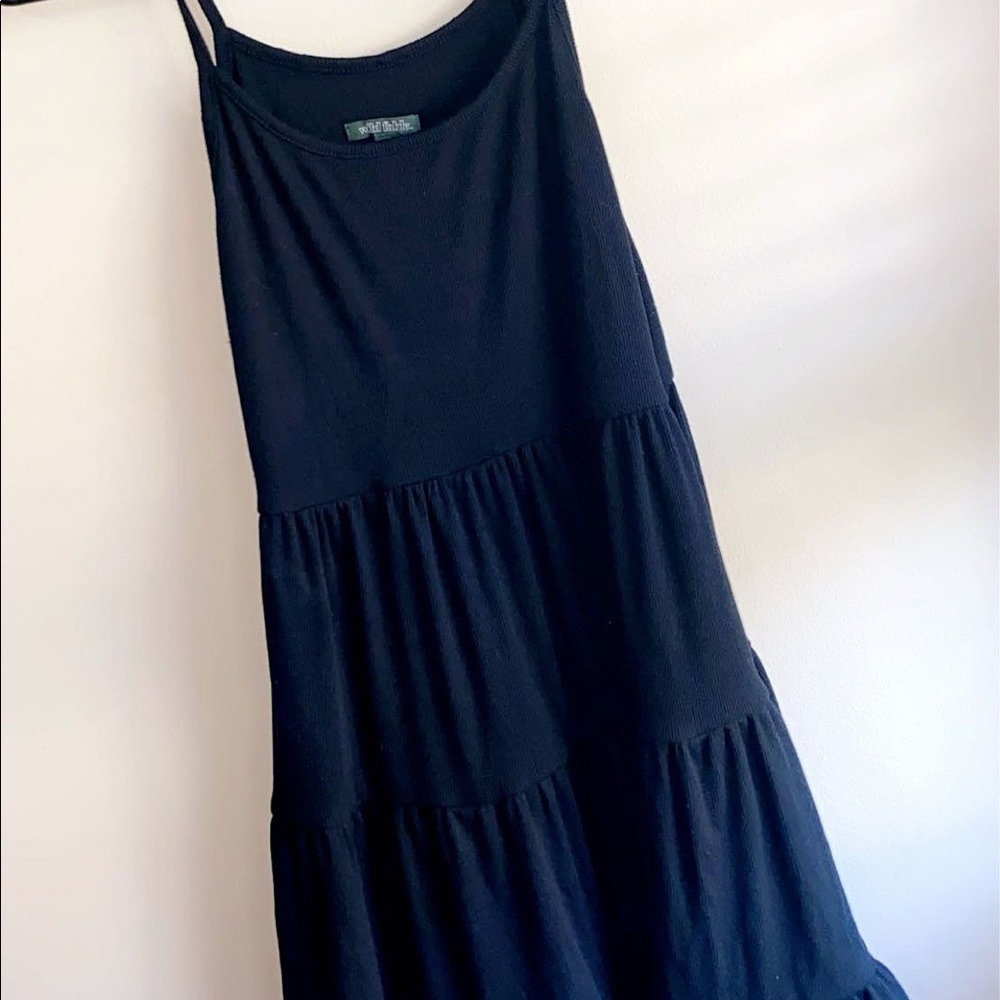 Sleeveless black dress